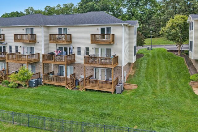 375 Cambridge CT B1, Hardy, VA 24101