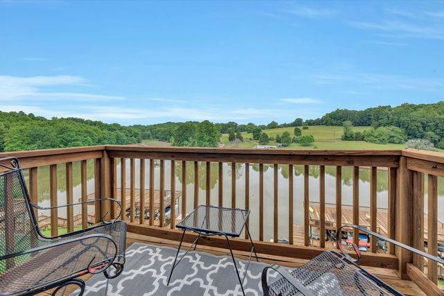 375 Cambridge CT B1, Hardy, VA 24101