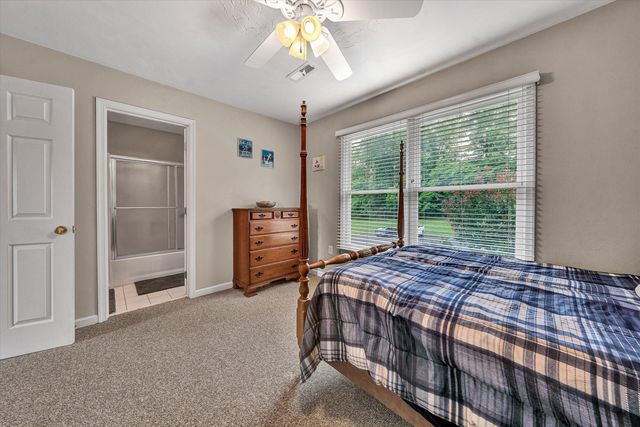 375 Cambridge CT B1, Hardy, VA 24101