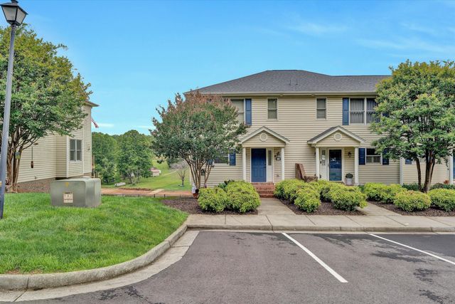 375 Cambridge CT B1, Hardy, VA 24101