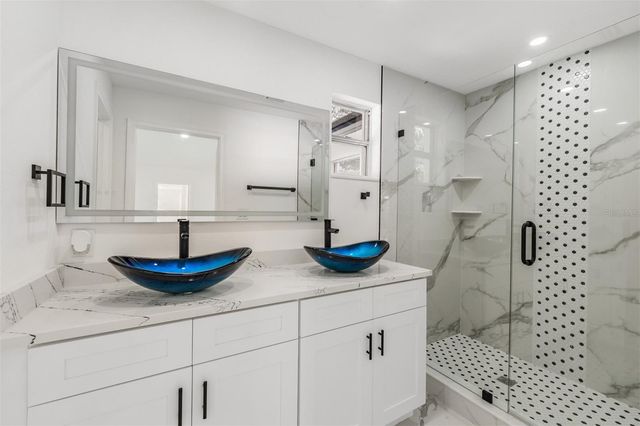 1413 MAY STREET, Lutz, FL 33548