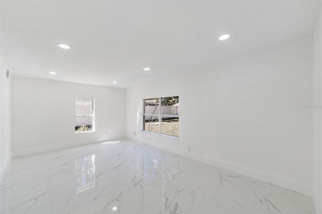 1413 MAY STREET, Lutz, FL 33548