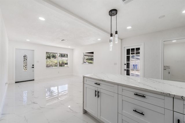 1413 MAY STREET, Lutz, FL 33548