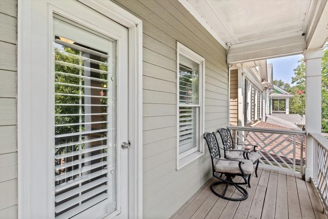 561 RIENZI DR, Memphis, TN 38103