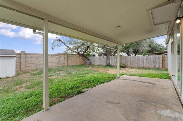 1612 Rossport BND, Leander, TX 78641
