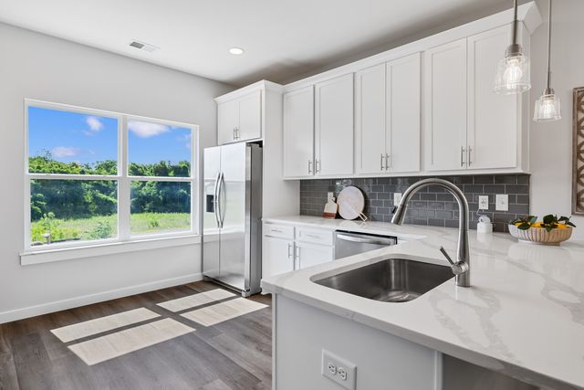 513 Kalman Ln, Madison, TN 37115