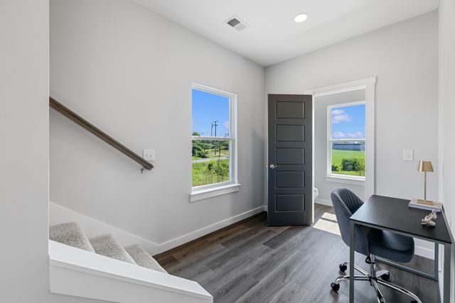 513 Kalman Ln, Madison, TN 37115