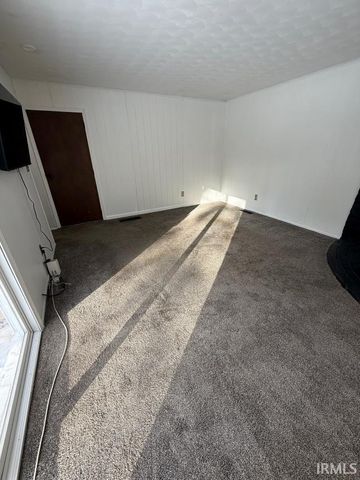 51272 Bittersweet Road, Granger, IN 46530