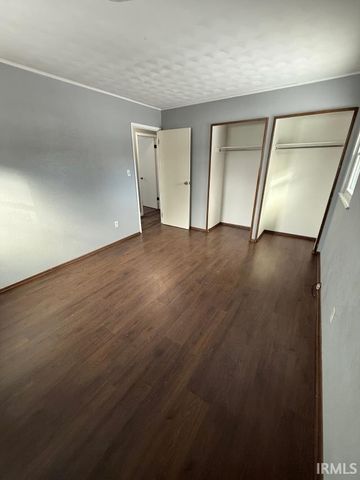 51272 Bittersweet Road, Granger, IN 46530