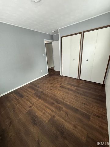 51272 Bittersweet Road, Granger, IN 46530