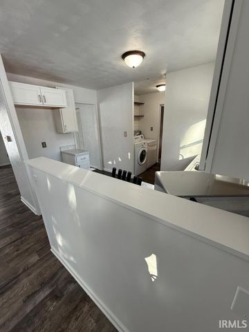 51272 Bittersweet Road, Granger, IN 46530