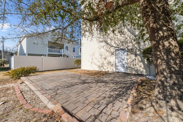 2009 Hillside Dr. S, North Myrtle Beach, SC 29582