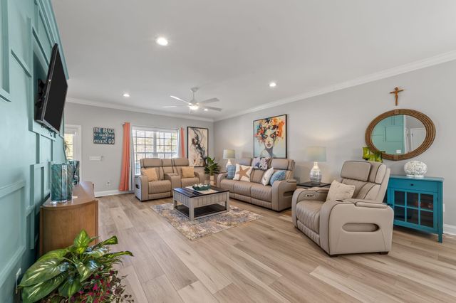 2009 Hillside Dr. S, North Myrtle Beach, SC 29582