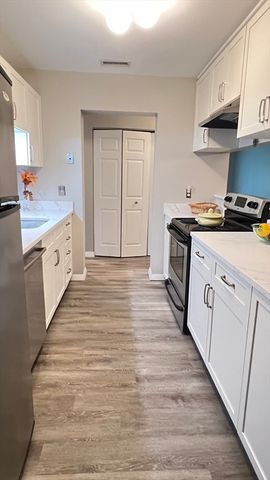 19 Paris Street 203, Medford, MA 02155