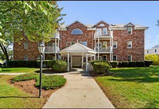 19 Paris Street 203, Medford, MA 02155