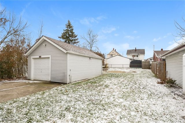 4917 Stickney Avenue, Cleveland, OH 44144