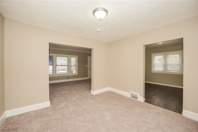 4917 Stickney Avenue, Cleveland, OH 44144