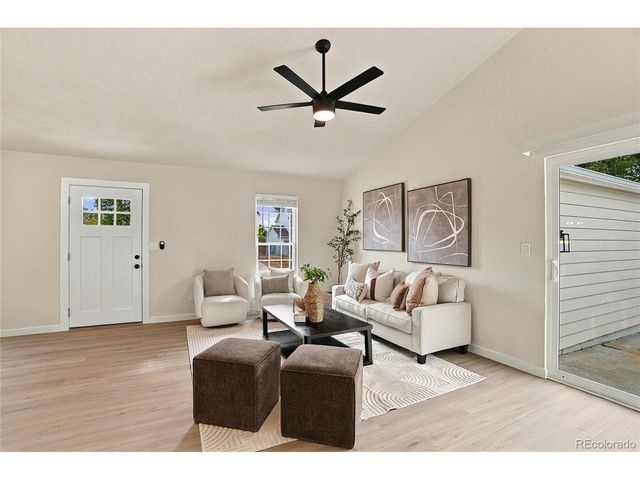 10343 Robb Ct, Westminster, CO 80021