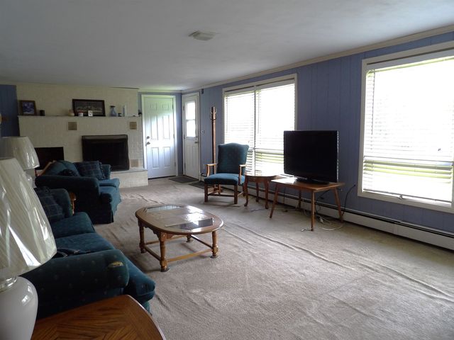 18 Piedmont Drive, Rutland City, VT 05701
