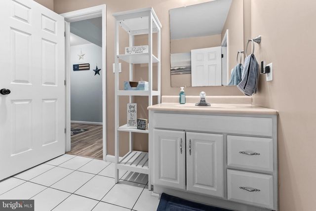 11616 ROPEKNOT RD, Lusby, MD 20657