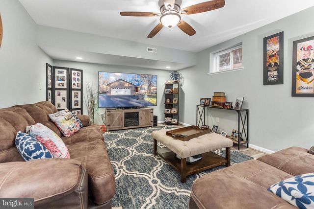 11616 ROPEKNOT RD, Lusby, MD 20657