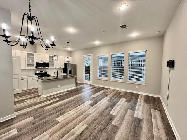 6712 Parker Oaks Lane, Houston, TX 77076