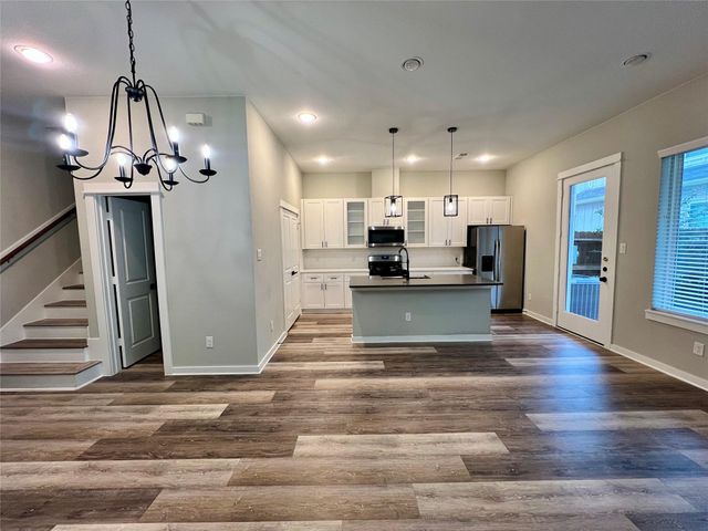 6712 Parker Oaks Lane, Houston, TX 77076