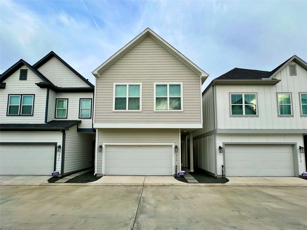 6712 Parker Oaks Lane, Houston, TX 77076