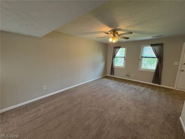 4245 Bennington Boulevard, Brunswick, OH 44212
