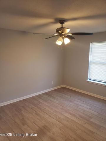 102 E Florence Ave, Louisville, KY 40214