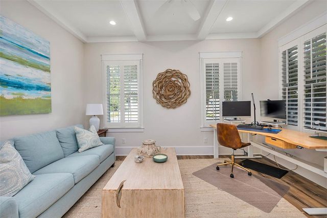 4315 5th Street, St Simons Island, GA 31522