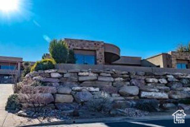 2018 E OPAL WAY, St. George, UT 84790