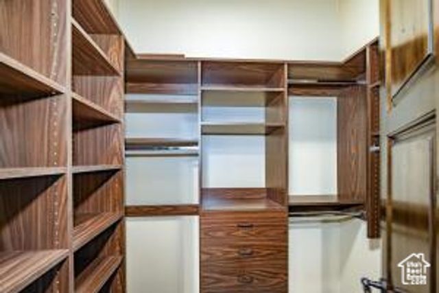 2018 E OPAL WAY, St. George, UT 84790