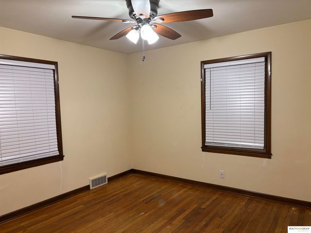 4325 Grover Street, Omaha, NE 68105