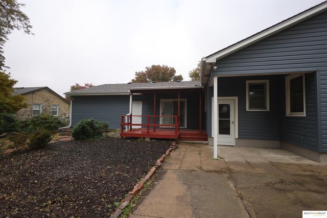 4325 Grover Street, Omaha, NE 68105