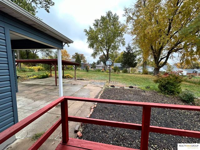 4325 Grover Street, Omaha, NE 68105