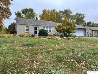 4325 Grover Street, Omaha, NE 68105