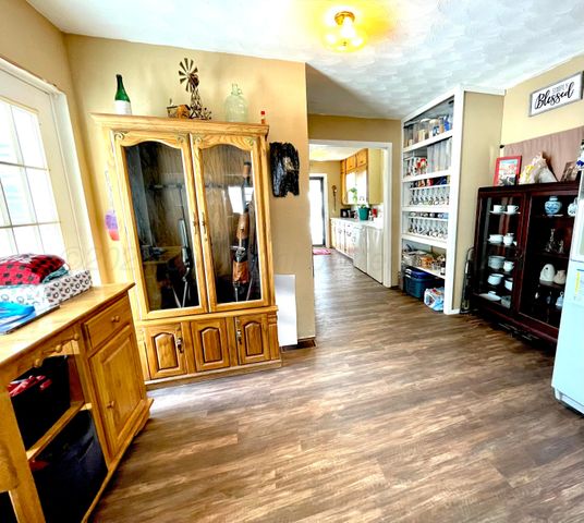 2805 U.S. 385 Highway, Dimmitt, TX 79027