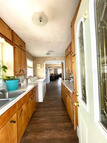 2805 U.S. 385 Highway, Dimmitt, TX 79027