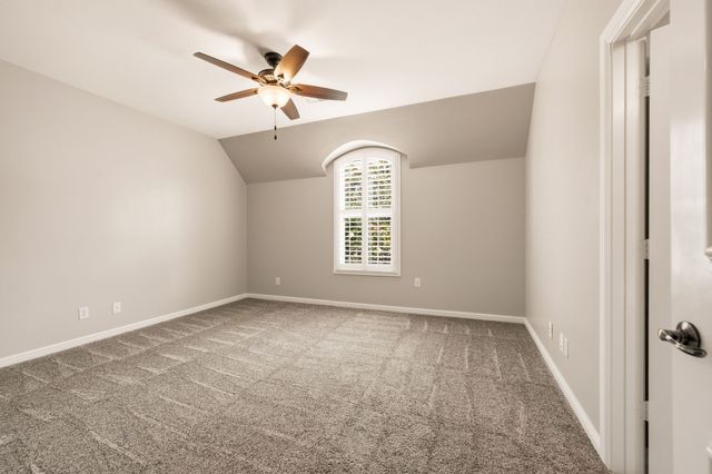 3091 Whispering Oaks Drive, Highland Village, TX 75077