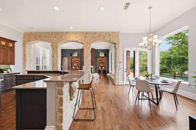 3091 Whispering Oaks Drive, Highland Village, TX 75077