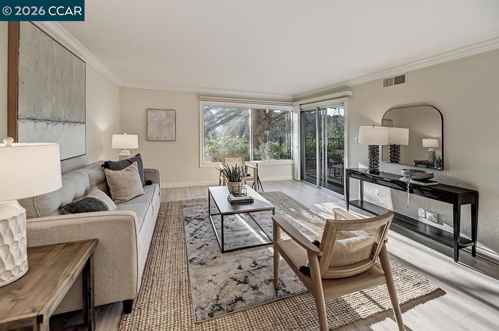 Image 3 of property listing at 2005 2005 CACTUS CT 4, Walnut Creek, CA 94595