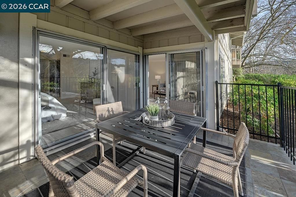 Image 7 of property listing at 2005 2005 CACTUS CT 4, Walnut Creek, CA 94595