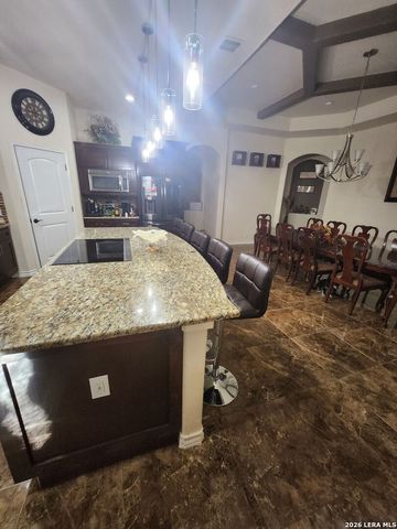 12618 Course View, San Antonio, TX 78221
