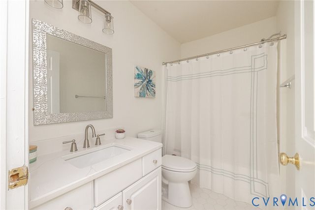 12006 Foxfield Cir, Henrico, VA 23233