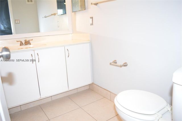 9 NE 19th Court 204C, Wilton Manors, FL 33305
