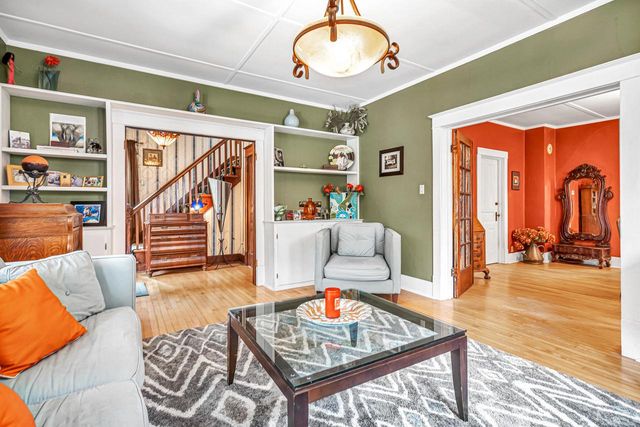 121 S East STREET, Elkhart Lake, WI 53020