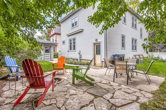 121 S East STREET, Elkhart Lake, WI 53020