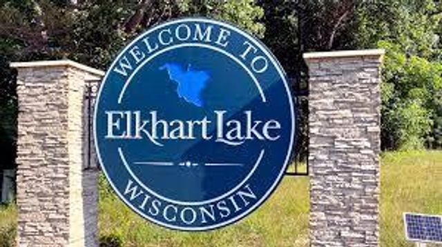 121 S East STREET, Elkhart Lake, WI 53020