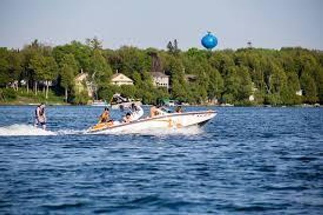 121 S East STREET, Elkhart Lake, WI 53020